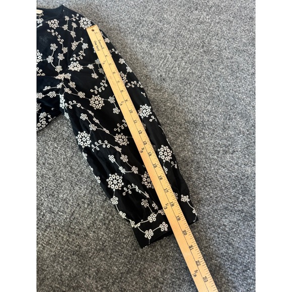 J. Jill Womens Black White Floral Embroidered Cotton Popover Blouse Top SZ M - Picture 8 of 11